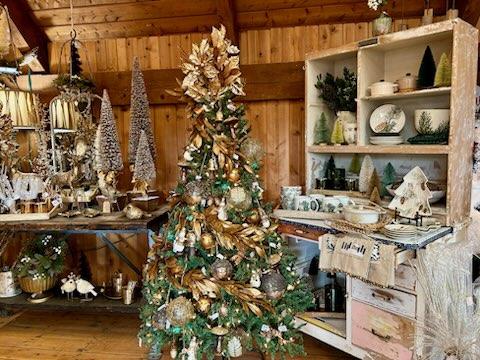 Gift Shop Christmas Decor 2